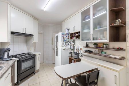 37_photo/94b9bed4c7.759271f3823ae2bd-ATLAS-61ad4596-7957-46e7-b8ed-e5813c0a372f.jpg de apartamento à venda com 3 quartos, 181m² em Jardim Irajá, Ribeirão Preto