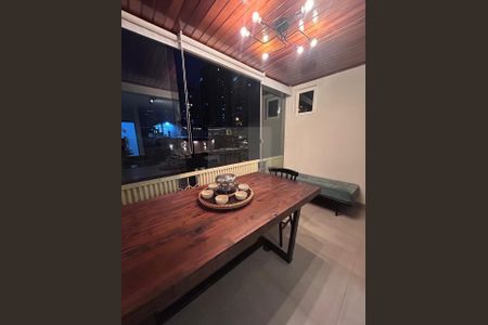 3_photo/94b9bed4d9.2a5ec1c623a0236e-ATLAS-4c10cefd-e60b-4066-8aec-8329b9ea370f.jpg de apartamento à venda com 1 quarto, 52m² em Jardim Irajá, Ribeirão Preto