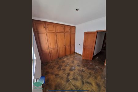 17_photo/94b9bed6c7.c9efe6f2e062a9a0-ATLAS-5aa456a9-d236-47ef-bfeb-6a9b92a2eac8.jpg de casa à venda com 4 quartos, 248m² em Jardim Irajá, Ribeirão Preto