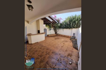 28_photo/94b9bed6c7.c9efe6f2e062a9a0-ATLAS-b1800e89-ba35-4616-9ea3-d61367f37826.jpg de casa à venda com 4 quartos, 248m² em Jardim Irajá, Ribeirão Preto
