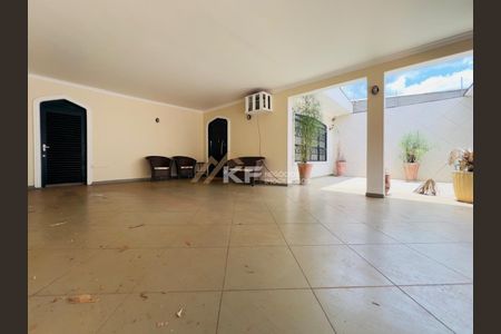 4_photo/94b9bed7c5.80a7f3f1b00bd23a-ATLAS-9cd054a9-fd3d-459f-91e9-58a586fa8622.jpg de casa à venda com 3 quartos, 210m² em Jardim Sao Luiz, Ribeirão Preto