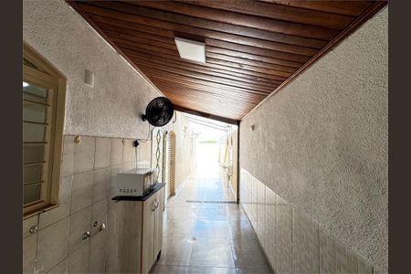 2_photo/94b9bed829.1463d70521bc8e9f-ATLAS-0444ed5e-cc1e-4462-a182-8ed57b2ddb1d.jpg de casa à venda com 3 quartos, 184m² em Jardim Sao Luiz, Ribeirão Preto