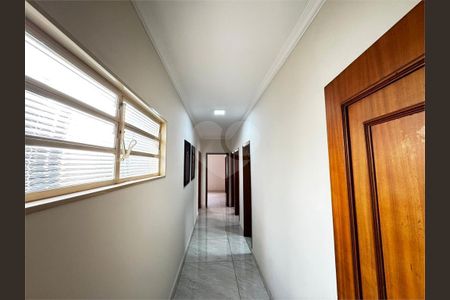 4_photo/94b9bed829.1463d70521bc8e9f-ATLAS-1d0c4f4f-5e3c-4075-a5d8-a6458b3424fc.jpg de casa à venda com 3 quartos, 184m² em Jardim Sao Luiz, Ribeirão Preto