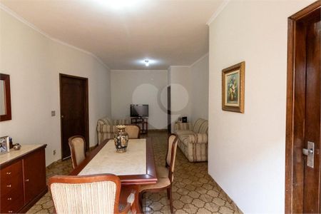 10_photo/94b9bed855.59b9fa3339c8dcb8-ATLAS-4abf6f2d-9243-4b2d-abc0-10a118d02371.jpg de casa à venda com 3 quartos, 175m² em Jardim Sao Luiz, Ribeirão Preto