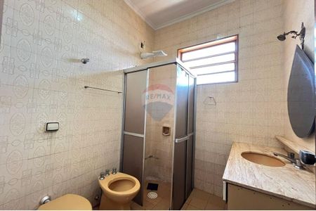 37_photo/94b9bed855.59b9fa3339c8dcb8-ATLAS-8a139f6f-a412-43af-9b58-bb273b03356d.jpg de casa à venda com 3 quartos, 175m² em Jardim Sao Luiz, Ribeirão Preto