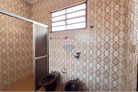 45_photo/94b9bed855.59b9fa3339c8dcb8-ATLAS-c0dc984c-8d92-4ed3-aed8-52860664fce6.jpg de casa à venda com 3 quartos, 175m² em Jardim Sao Luiz, Ribeirão Preto