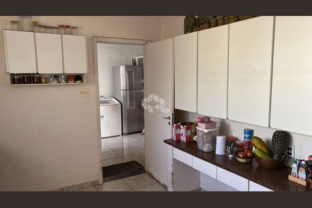 10_photo/94b9bed9bb.c74d3e0c457d7f23-ATLAS-c10ba0e8-e07f-45ee-b57e-1bcb7edb2f03.jpg de casa à venda com 3 quartos, 221m² em Jardim Sao Luiz, Ribeirão Preto