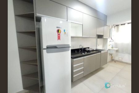 10_photo/94b9beda2b.5271b5cc2d70b744-ATLAS-ef21dabe-9e80-4257-adb1-1ecc9b0763a4.jpg de apartamento à venda com 1 quarto, 40m² em Jardim Sumare, Ribeirão Preto