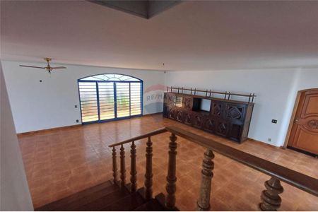 3_photo/94b9beddd5.40111f7ca587124c-ATLAS-562e8efb-8f83-4c3e-8580-8411abb1f642.jpg de casa à venda com 4 quartos, 237m² em Jardim Sumare, Ribeirão Preto