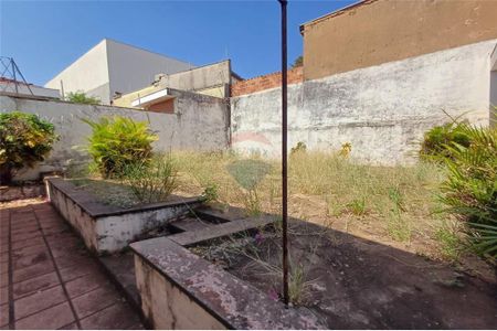 37_photo/94b9beddd5.40111f7ca587124c-ATLAS-bfd81233-ff02-41a4-b385-c85d1a282535.jpg de casa à venda com 4 quartos, 237m² em Jardim Sumare, Ribeirão Preto