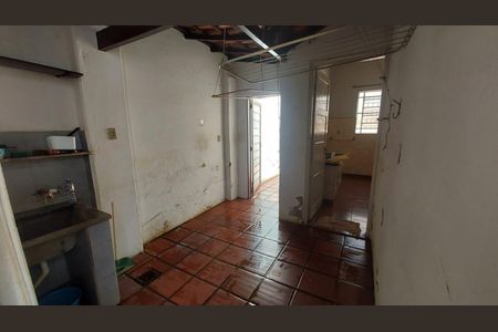 2_photo/94b9bee32f.2ed526e46a3fb60a-ATLAS-b5736714-149e-4ec3-87d5-e6a5f77e5b85.jpg de casa à venda com 3 quartos, 111m² em Centro, Ribeirão Preto