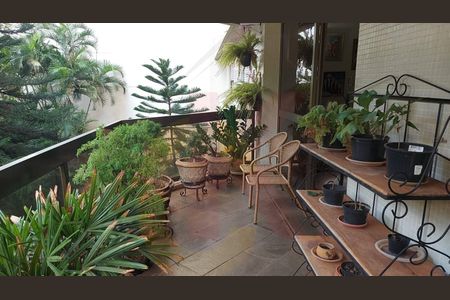 8_photo/94b9bee3cb.45e7dcc95d8e6c14-ATLAS-9c846c5f-3b64-48c9-91a3-2016ec2264d7.jpg de apartamento à venda com 3 quartos, 204m² em Centro, Ribeirão Preto