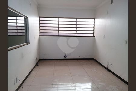 8_photo/94b9bee3d9.2a31a181cf98d50c-ATLAS-134bc17a-cba7-46f4-9b3a-c14bd111314a.jpg de casa para alugar com 1 quarto, 579m² em Centro, Ribeirão Preto