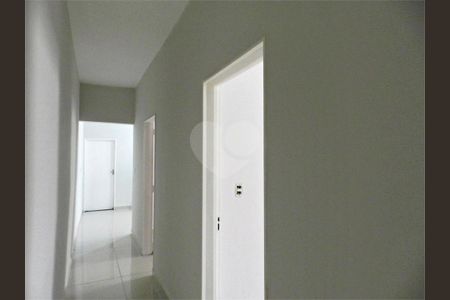 12_photo/94b9bee3d9.806d4eb6cb56ab91-ATLAS-df04ea06-b6ac-48ed-81f0-9085997f826d.jpg de casa à venda com 3 quartos, 124m² em Centro, Ribeirão Preto