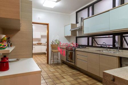 12_photo/94b9bee40d.a454c81c982718ee-ATLAS-024af34e-7ca9-41d4-8d7e-e64d46ca6ca6.jpg de apartamento à venda com 4 quartos, 369m² em Centro, Ribeirão Preto