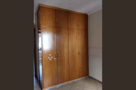 7_photo/94b9bee469.3c78d5fe0f4aa243-ATLAS-b37d6c8a-d40a-455b-96b9-fb2027db48a3.jpg de apartamento à venda com 4 quartos, 157m² em Centro, Ribeirão Preto