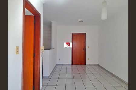 6_photo/94b9bee475.9f73e101bd22bb98-ATLAS-2d7b2717-b3d8-4362-a74f-7d1b1bcb85e8.jpg de apartamento à venda com 1 quarto, 47m² em Centro, Ribeirão Preto