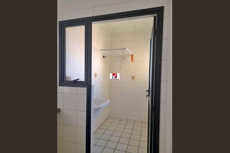 32_photo/94b9bee475.9f73e101bd22bb98-ATLAS-eab2ec18-e497-4574-9572-e177b2be523d.jpg de apartamento à venda com 1 quarto, 47m² em Centro, Ribeirão Preto