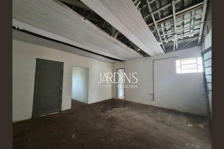 31_photo/94b9bee5ff.c54c01060c3dd5f5-ATLAS-10196c28-a9e1-41f5-ab1f-d05def6f4d7f.jpg de casa à venda com 1 quarto, 224m² em Jardim Sumare, Ribeirão Preto