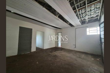 30_photo/94b9bee5ff.c54c01060c3dd5f5-ATLAS-658ad71f-3ed8-4946-b005-e5e0f8180f6e.jpg de casa à venda com 1 quarto, 224m² em Jardim Sumare, Ribeirão Preto