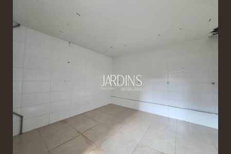 23_photo/94b9bee5ff.c54c01060c3dd5f5-ATLAS-912becc5-4885-4994-8f06-b702f44a22c8.jpg de casa à venda com 1 quarto, 224m² em Jardim Sumare, Ribeirão Preto