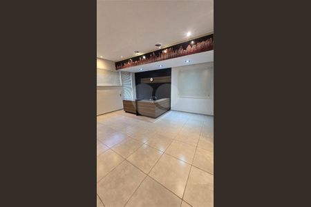 12_photo/94b9bee78d.0de3f4b38cab3e36-ATLAS-4629fd25-67a4-4ed1-83bd-5e97214d2e6b.jpg de casa para alugar com 0 quarto, 264m² em Jardim Sumare, Ribeirão Preto