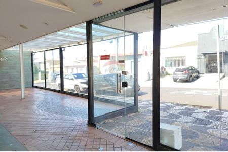 5_photo/94b9bee7c7.75ff33900c050a84-ATLAS-24e7b7ae-7c4c-43a4-a8a8-ed4178d82cbc.jpg de casa à venda com 1 quarto, 348m² em Centro, Ribeirão Preto