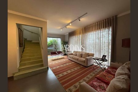 7_photo/94b9bee7d1.9f73e101bd22bb98-ATLAS-c99e1b50-2ae0-417f-b406-d3206b680c7d.jpg de casa à venda com 3 quartos, 178m² em Jardim Sumare, Ribeirão Preto