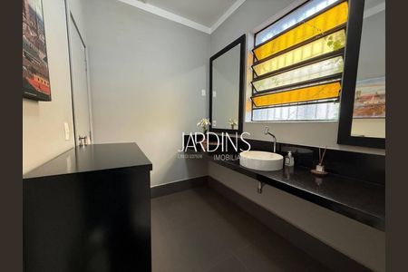 12_photo/94b9bee7d1.9f73e101bd22bb98-ATLAS-fae14feb-3873-4140-964b-ebdfc00d2d11.jpg de casa à venda com 3 quartos, 178m² em Jardim Sumare, Ribeirão Preto