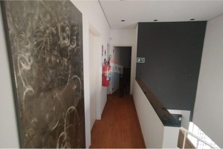 11_photo/94b9bee7f7.0c73e1ed549f9c6e-ATLAS-8bcd6e04-9848-4cc1-a1f5-7aedf6f9cf9c.jpg de casa à venda com 3 quartos, 298m² em Jardim Sumare, Ribeirão Preto