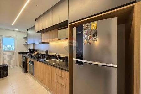 7_photo/94b9beea37.f2c8c659ffa0a6bc-ATLAS-fa66deb4-3c6b-44da-bb11-30348b751a18.jpg de apartamento à venda com 2 quartos, 80m² em Jardim Sumare, Ribeirão Preto