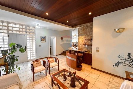 11_photo/94b9beec1d.466ff750729a0d4b-ATLAS-2b958ee0-e16b-457f-be5b-2260e2809961.jpg de casa à venda com 5 quartos, 396m² em Jardim Sumare, Ribeirão Preto