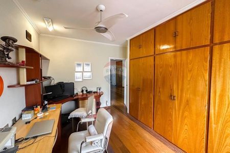 43_photo/94b9beec1d.466ff750729a0d4b-ATLAS-363aba0b-c15e-484d-9e30-909d02c5a43f.jpg de casa à venda com 5 quartos, 396m² em Jardim Sumare, Ribeirão Preto