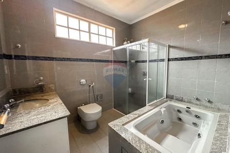 44_photo/94b9beec1d.466ff750729a0d4b-ATLAS-ae617252-a9e7-42cf-b90e-9a835a6633b5.jpg de casa à venda com 5 quartos, 396m² em Jardim Sumare, Ribeirão Preto