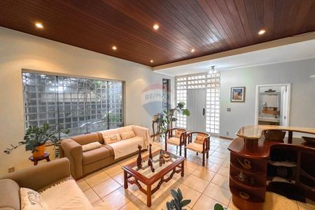 4_photo/94b9beec1d.466ff750729a0d4b-ATLAS-d42d734a-721d-4ae9-a93f-829bd949bbc1.jpg de casa à venda com 5 quartos, 396m² em Jardim Sumare, Ribeirão Preto