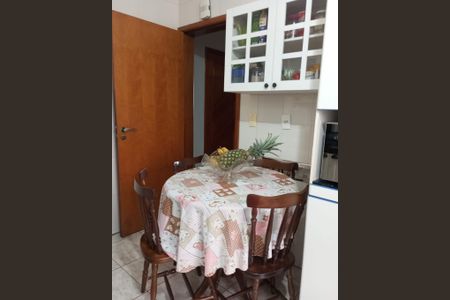 12_photo/94b9beedb9.f541d6c8e7c04d7e-ATLAS-3d80917f-6004-442d-81c0-4db56433f8e2.jpg de apartamento à venda com 4 quartos, 240m² em Republica, Ribeirão Preto