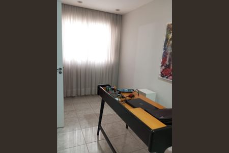 8_photo/94b9beedb9.f541d6c8e7c04d7e-ATLAS-f2f011e4-5f4b-40b5-9486-ab5c16d64694.jpg de apartamento à venda com 4 quartos, 240m² em Republica, Ribeirão Preto