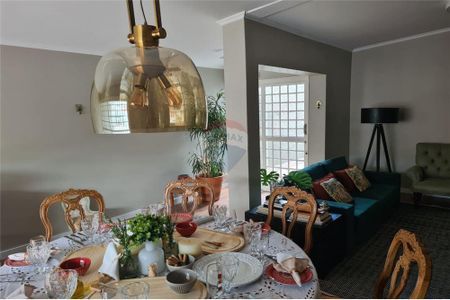 10_photo/94b9beee61.833a42e394c467a8-ATLAS-36b429a0-7d56-464f-b64f-78cf0060f89c.jpg de casa para alugar com 3 quartos, 131m² em Jardim Sumare, Ribeirão Preto