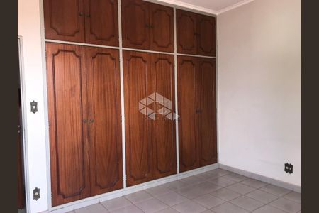 4_photo/94b9beeead.ea002ca8a54f6c9b-ATLAS-ca6772f8-692a-42a3-99ad-ab62cce90aef.jpg de casa à venda com 4 quartos, 294m² em Jardim Sumare, Ribeirão Preto