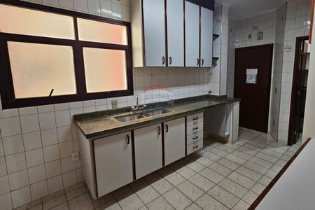 5_photo/94b9bef073.6a6352fa2cb3f7a9-ATLAS-30d71c18-aa61-4627-941c-0010d45eb028.jpg de apartamento à venda com 3 quartos, 156m² em Centro, Ribeirão Preto