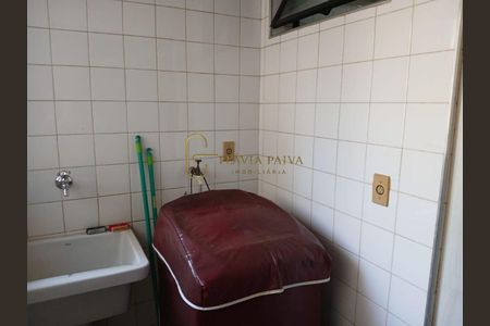 4_photo/94b9bef085.aa0f063c1fd7eb53-ATLAS-2b426e3c-9814-4d0d-9e24-1d2b5168639b.jpg de apartamento à venda com 1 quarto, 56m² em Centro, Ribeirão Preto