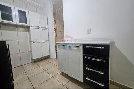 4_photo/94b9bef0e1.b86b5f5e8a2bcc97-ATLAS-8fc103a9-327f-4cbb-ad9d-928dc4171f19.jpg de apartamento à venda com 1 quarto, 34m² em Centro, Ribeirão Preto