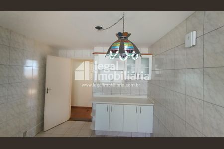 4_photo/94b9bef1b3.54b8780a509023fd-ATLAS-1c868959-eaab-48f4-aa14-6ff71f90f2cc.jpg de apartamento à venda com 3 quartos, 210m² em Centro, Ribeirão Preto