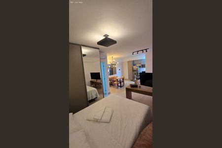 1_photo/94b9bef1bf.ceff8192393c33de-ATLAS-dfd51245-0e59-4a8f-9de2-3e9db36078d0.jpg de casa à venda com 1 quarto, 47m² em Centro, Ribeirão Preto