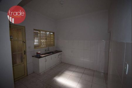 5_photo/94b9bef2ab.ab0791a1c8d0d6db-ATLAS-bf208a51-b918-4bcb-aa75-43eb72fa8c55.jpg de casa à venda com 2 quartos, 117m² em Vila Virginia, Ribeirão Preto