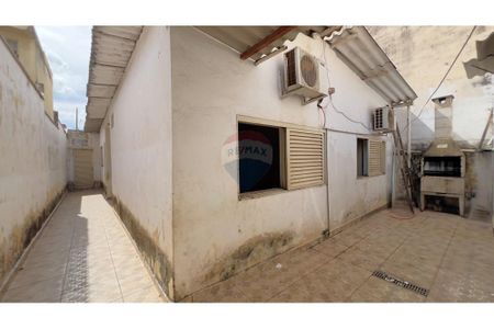 20_photo/94b9bef313.c48b7c1e58d559fc-ATLAS-0e85900c-955d-4104-ab0c-d13cb68fb0b6.jpg de casa à venda com 3 quartos, 153m² em Vila Virginia, Ribeirão Preto