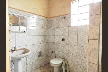 7_photo/94b9befa89.f0ecc906b832f777-ATLAS-3ad25059-be11-4ce7-ac8b-1f043edcef2a.jpg de casa à venda com 3 quartos, 189m² em Centro, Ribeirão Preto