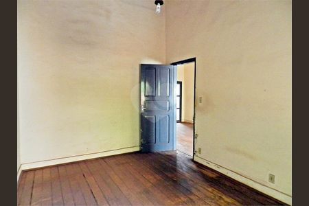 13_photo/94b9befa89.f0ecc906b832f777-ATLAS-5ed7e111-7749-4c0d-a032-4978d21724b2.jpg de casa à venda com 3 quartos, 189m² em Centro, Ribeirão Preto