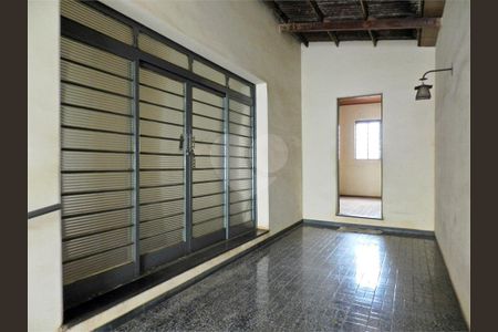 5_photo/94b9befa89.f0ecc906b832f777-ATLAS-b3adba7d-07ce-466f-9c56-2021fdcaf3e3.jpg de casa à venda com 3 quartos, 189m² em Centro, Ribeirão Preto