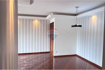 4_photo/94b9befab3.c07bf5e8d87ad2c6-ATLAS-25b30a17-b3bd-46af-97da-107c4b309876.jpg de apartamento à venda com 3 quartos, 124m² em Centro, Ribeirão Preto